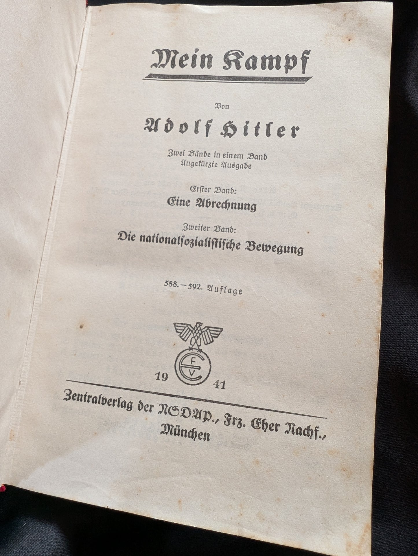Mein Kampf (A. Hitler) from 1941 signed by the mayor of Wolfisheim