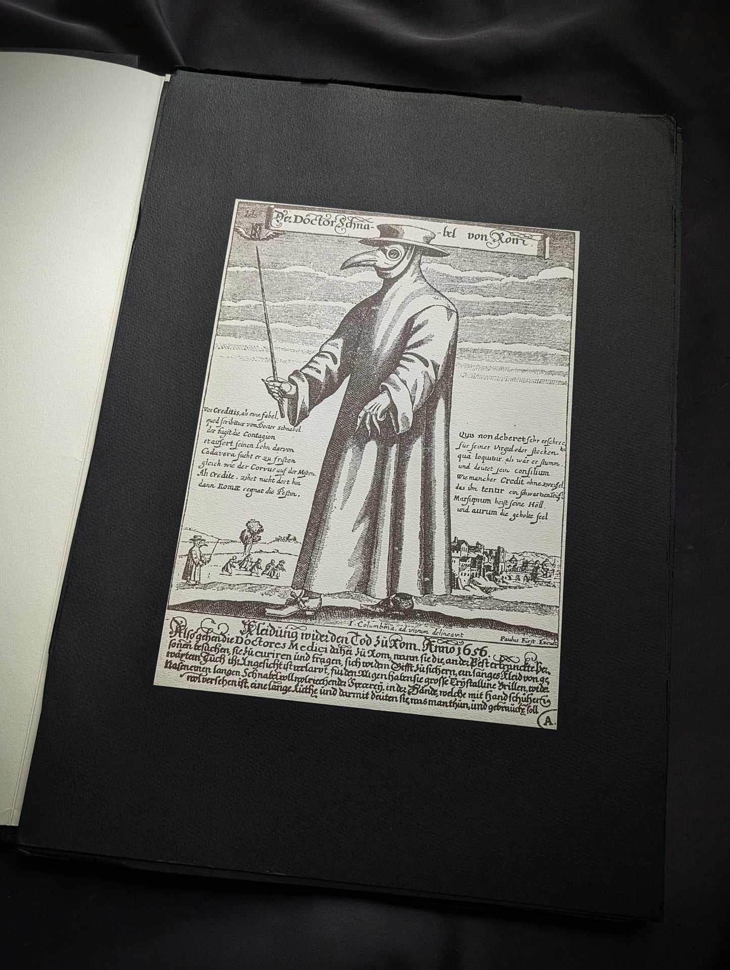 "Médecine d'Autrefois" with twelve prints in facsimile on black paper, size 51x31cm, edition from 1985