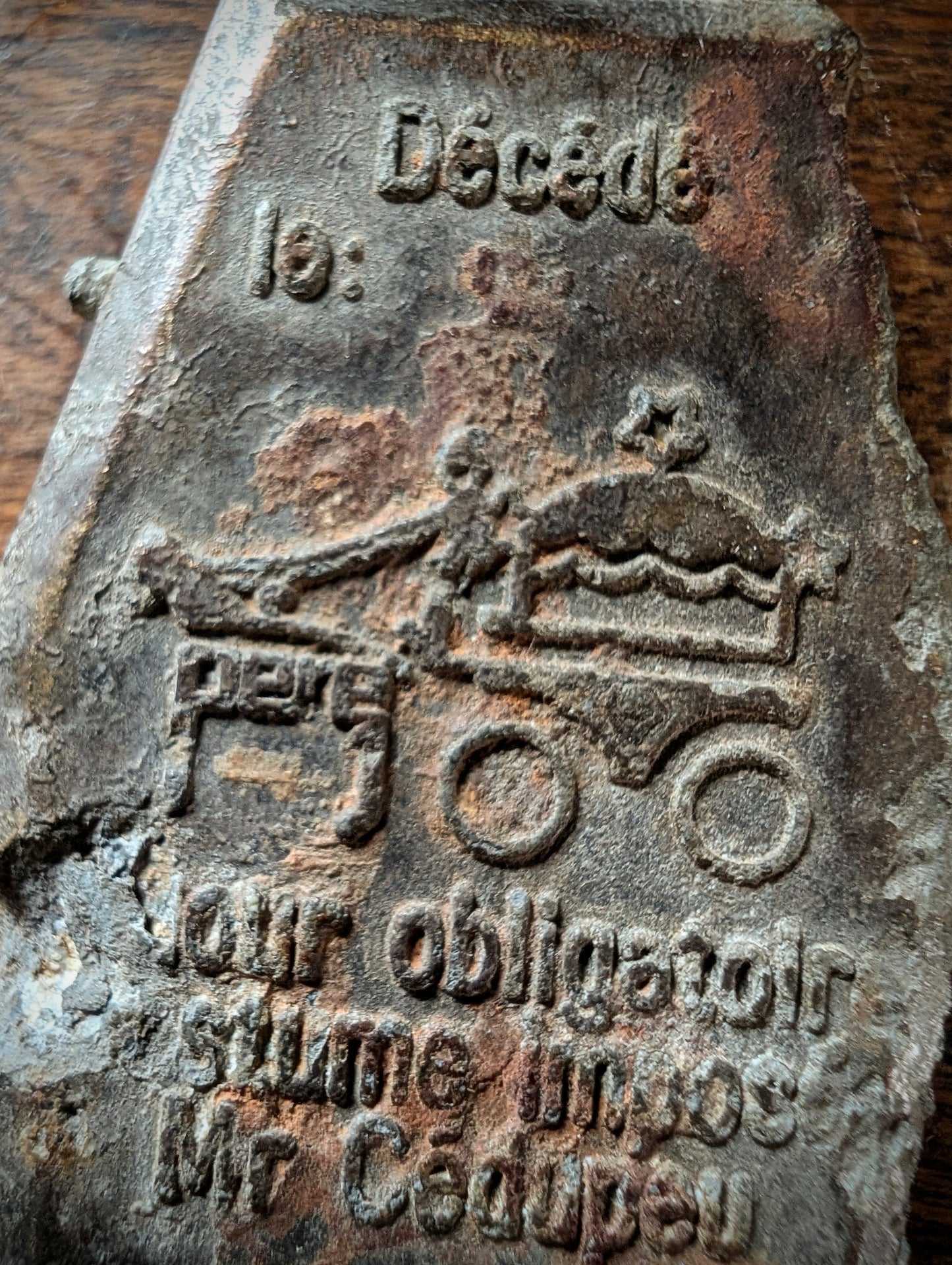 Little coffin for the last hundred days of military service (France)