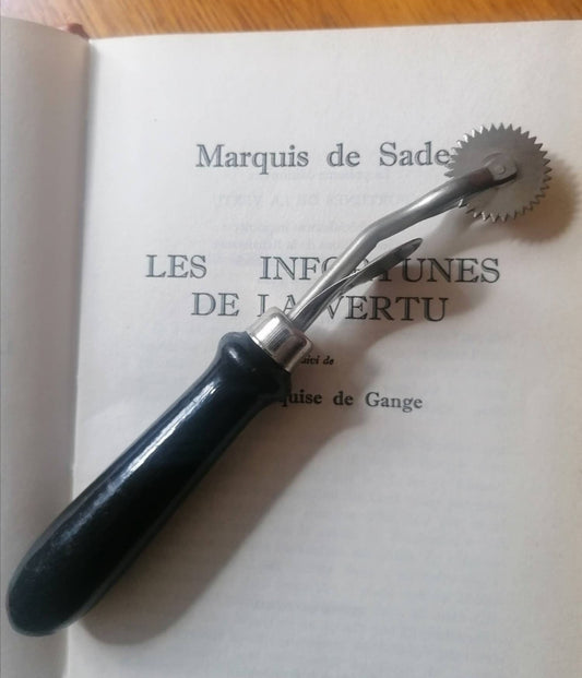 Antique Wartenberg wheel, late 19th century