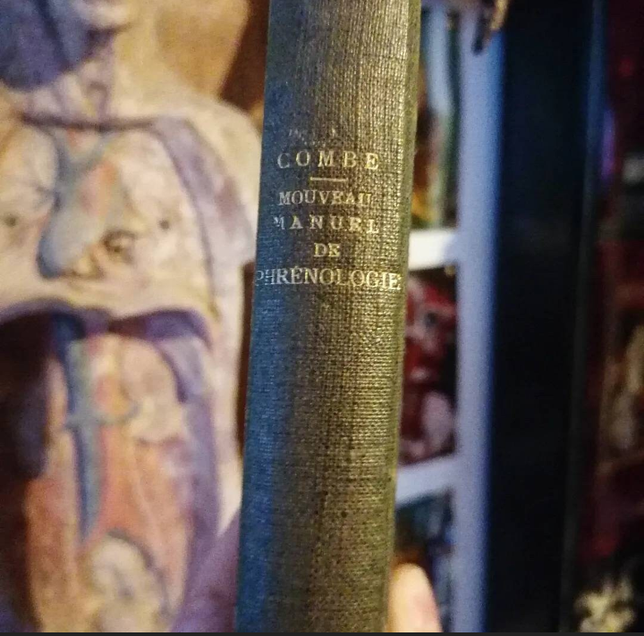 Ancien livre de Phrénologie de 1836