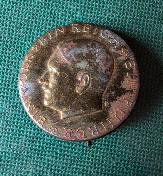 Original Adolf Hitler 1938 WHW (Winterhilfswerk) badge