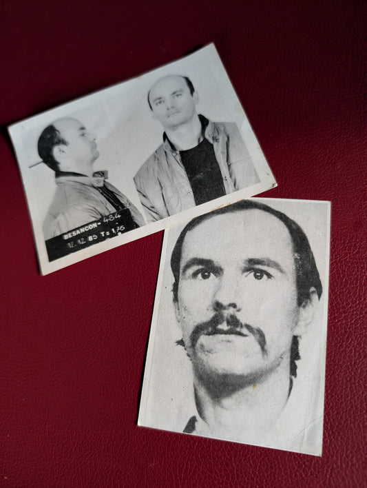 Wanted criminal cards, belonged to a police officer in the 1980s, set of two cards