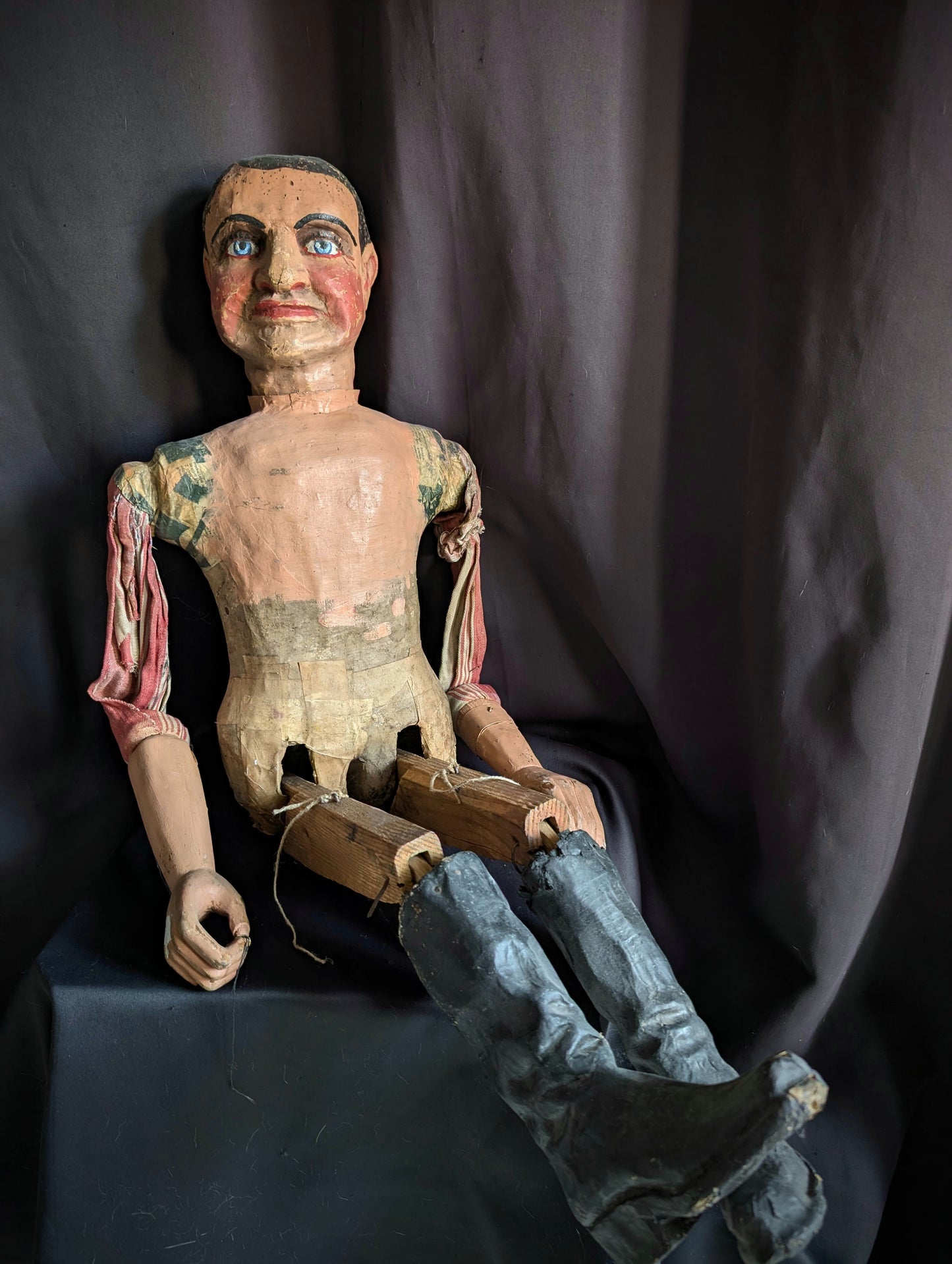 Old Czech Marionnette (early 1900's) 96cm made of wood and papier-mâché