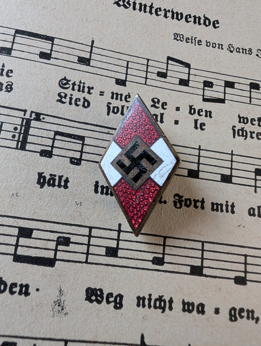 Hitlerjugend member badge (RZM)