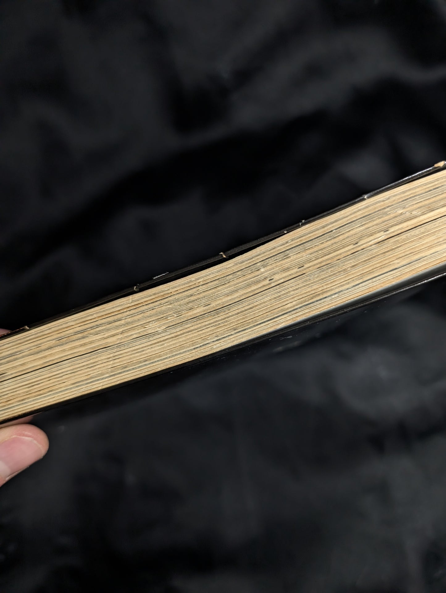 Livre "Le Musée des Supplices" par R. Villeneuve (édition souple . 1973)