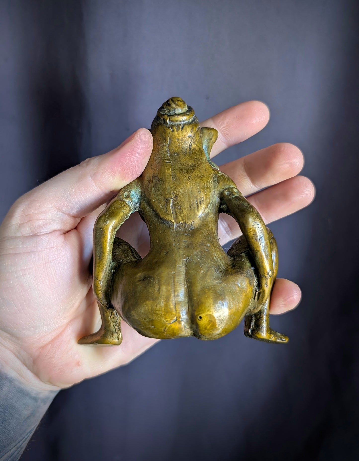 Antique bronze Buddhist altar statue for fertility