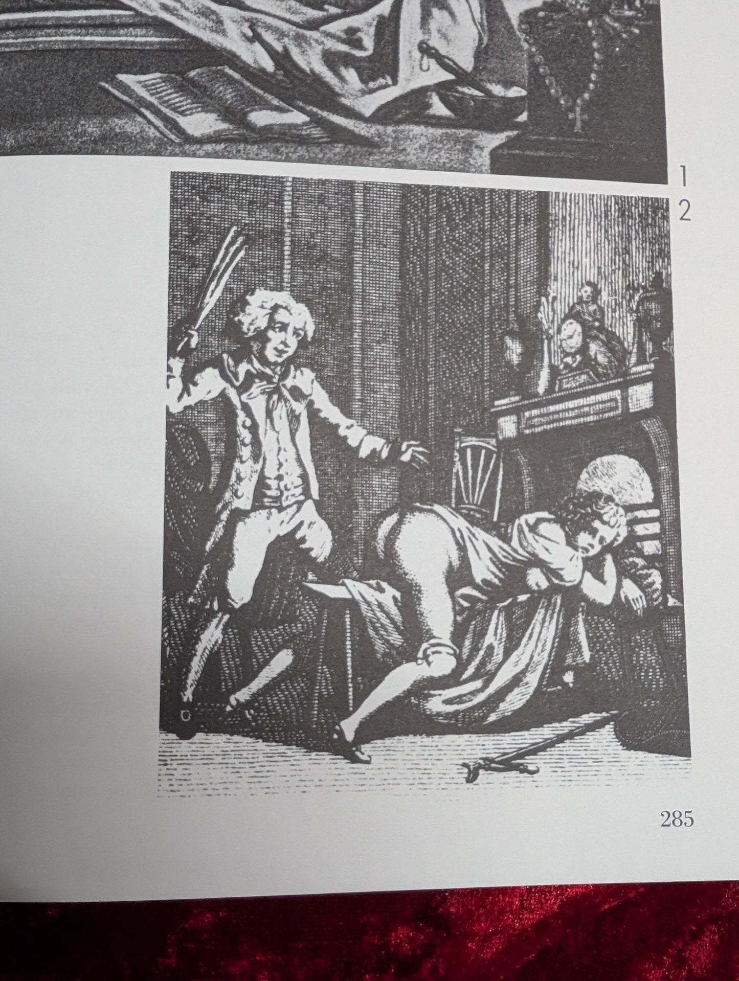 Livre "Le Musée des Supplices" par R. Villeneuve (reliure en cuir, ed. 1968)