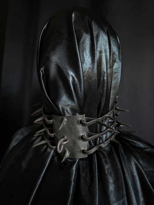 Antique Anti Wolf Iron collar for dogs (forged between 1750/1780)