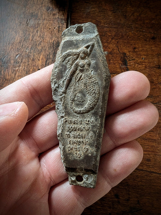 Little coffin for the last hundred days of military service (France)