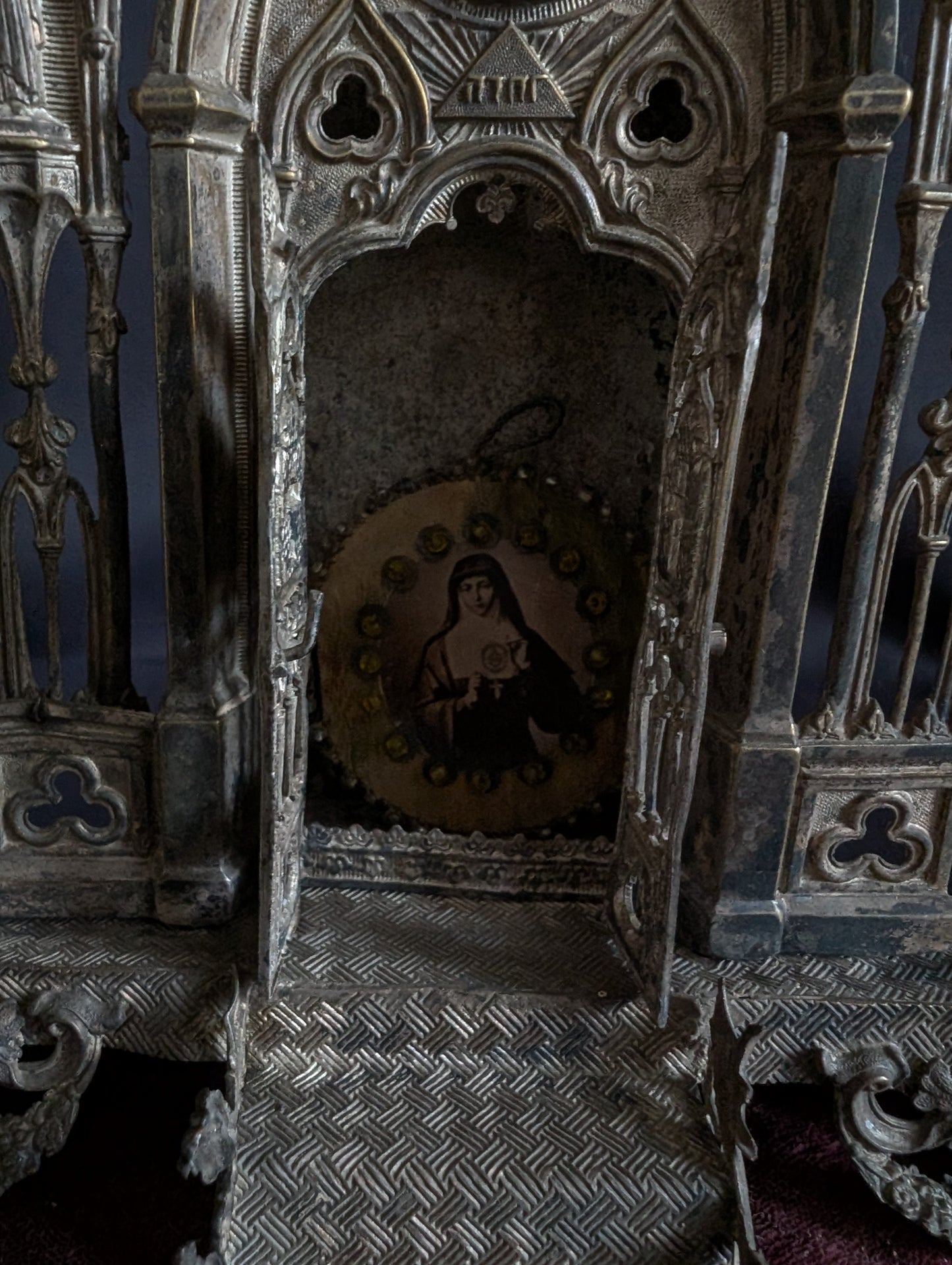 Antique 19th-century gothic prayer oratory