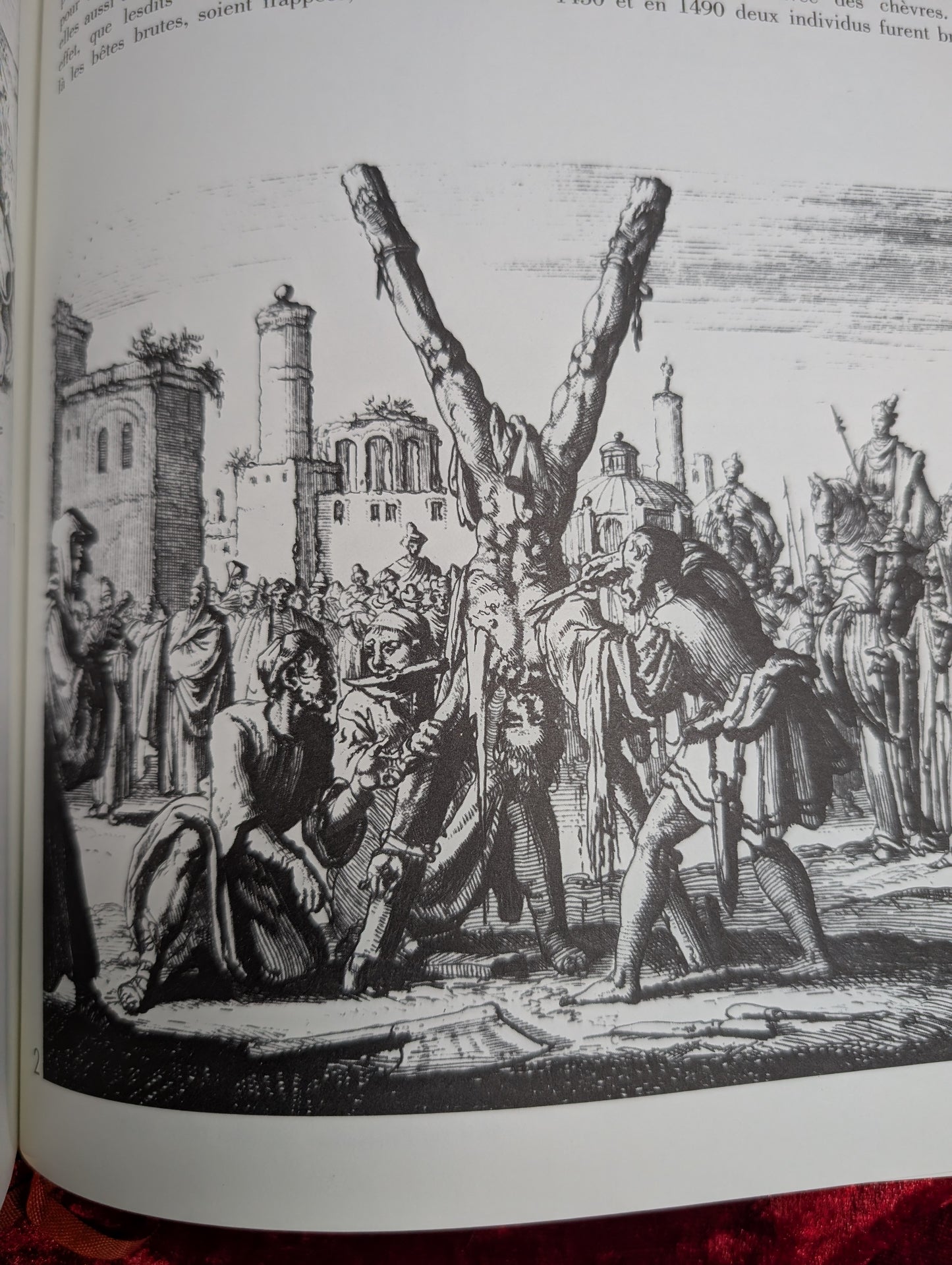 Livre "Le Musée des Supplices" par R. Villeneuve (reliure en cuir, ed. 1968)