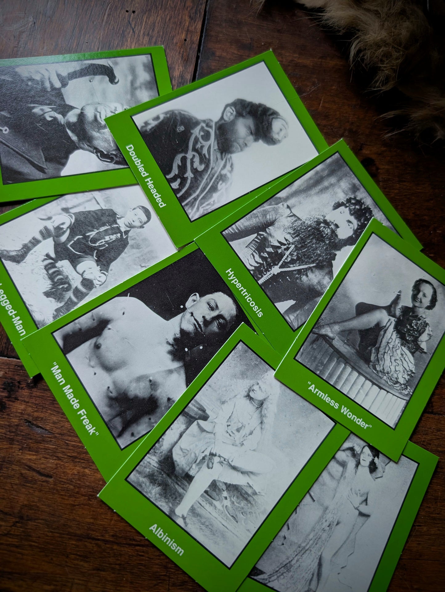 “Human Freaks and Oddities” card box (series 2) from 1991, USA