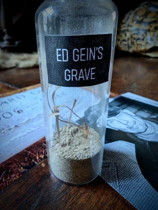 Dirt from ED GEIN's grave with photos