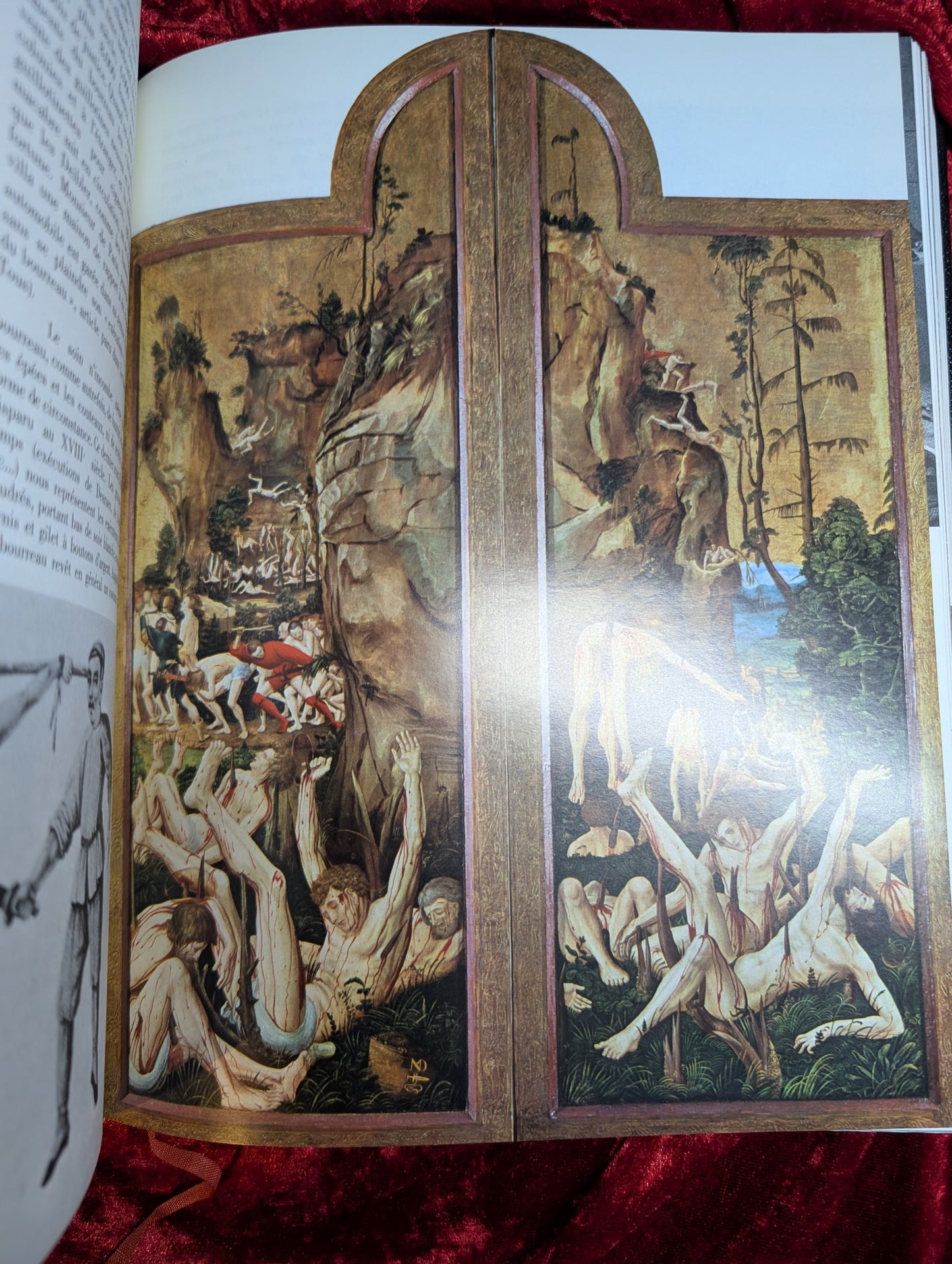 Livre "Le Musée des Supplices" par R. Villeneuve (reliure en cuir, ed. 1968)