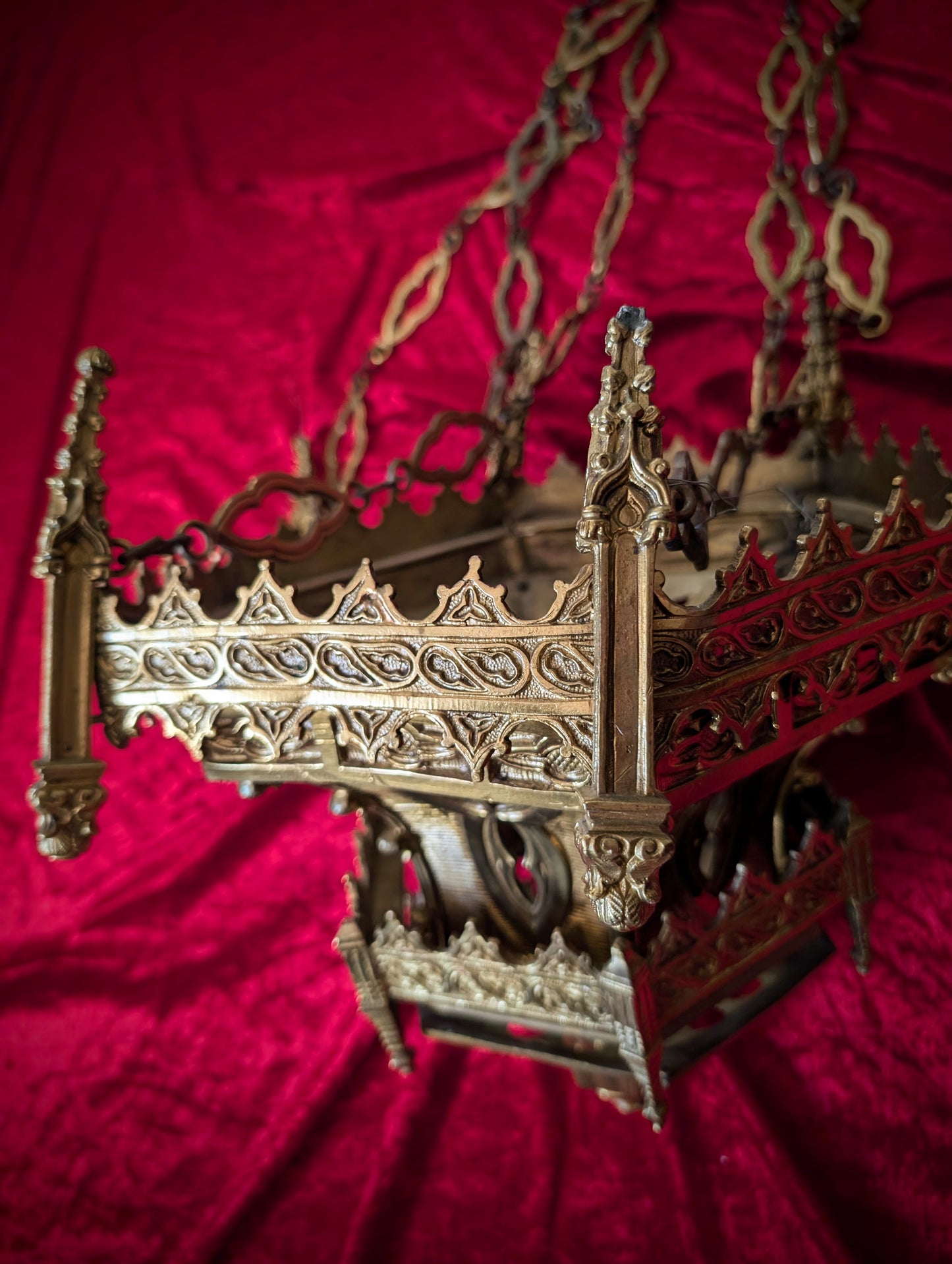 Antique Neo-Gothic Church Chandelier, featuring elaborate Gothic Revival ornamentation. (Valued at €800, but in its current condition, €450)